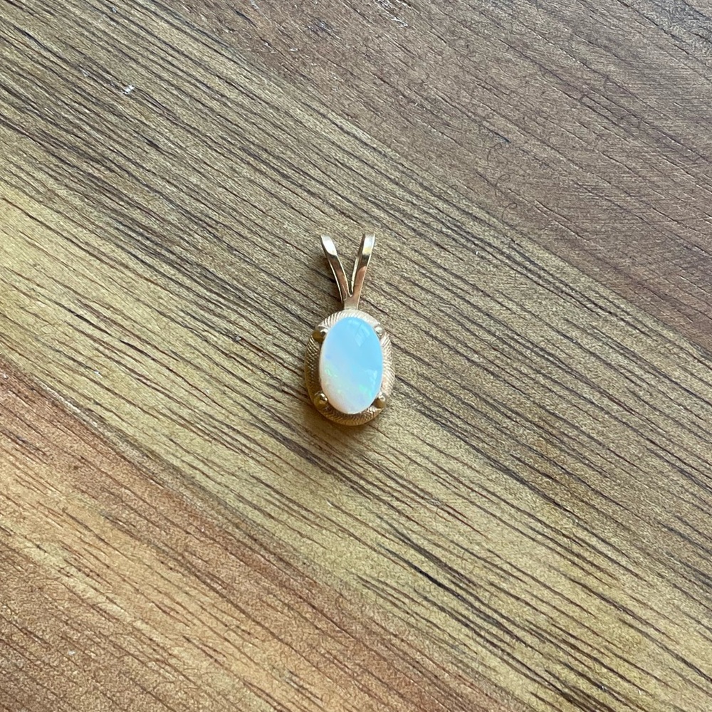 14K small opal pendant